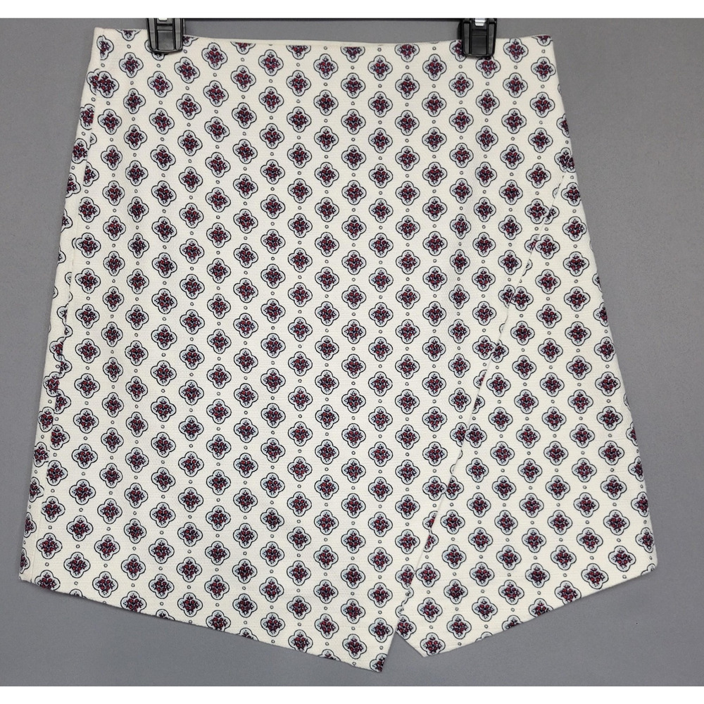LOFT Skirt Womens 8 White Blue Red Medallion Print Asymmetrical Mini 97% Cotton